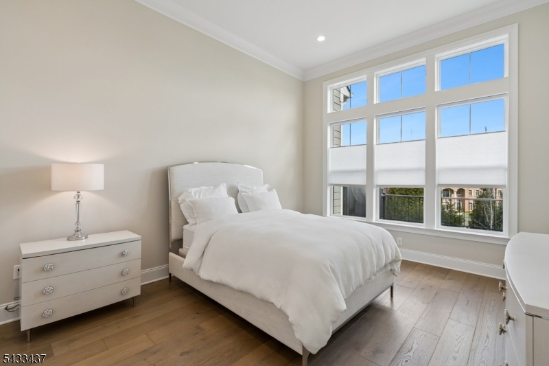 Villas at Warren - Residential