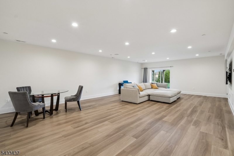 Villas at Warren - Residential