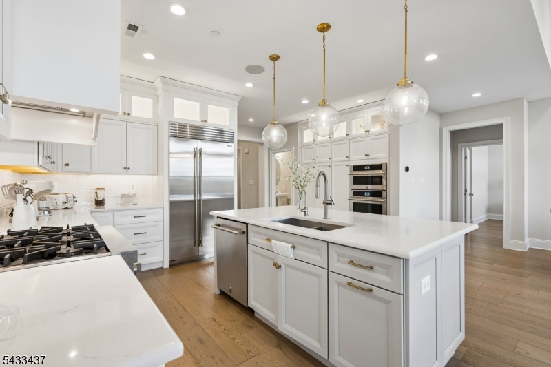 Villas at Warren - Residential