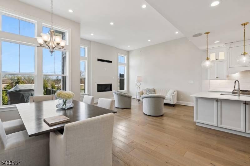 Villas at Warren - Residential