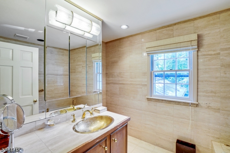 NORTHSIDE - Residential