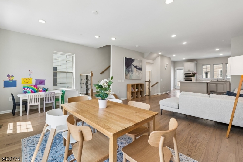 Livingston Square - Residential