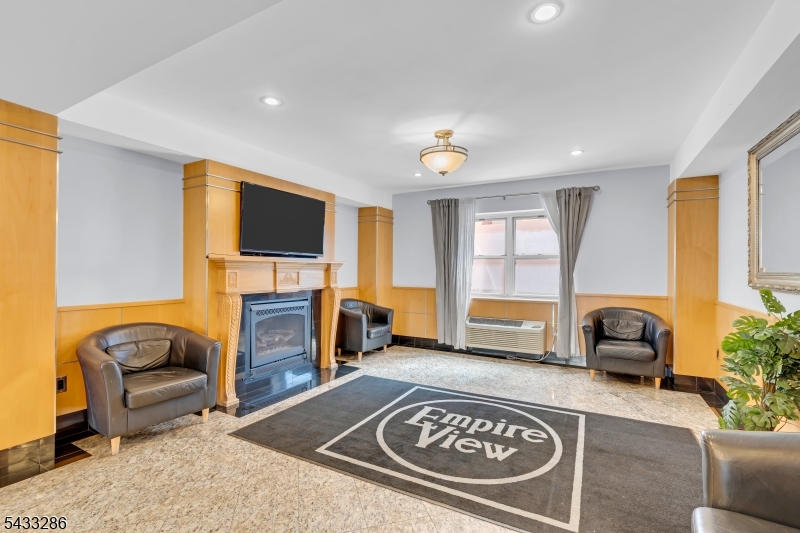 Empire View - Residential