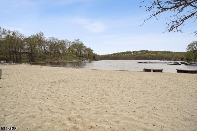 White Meadow Lake - Residential