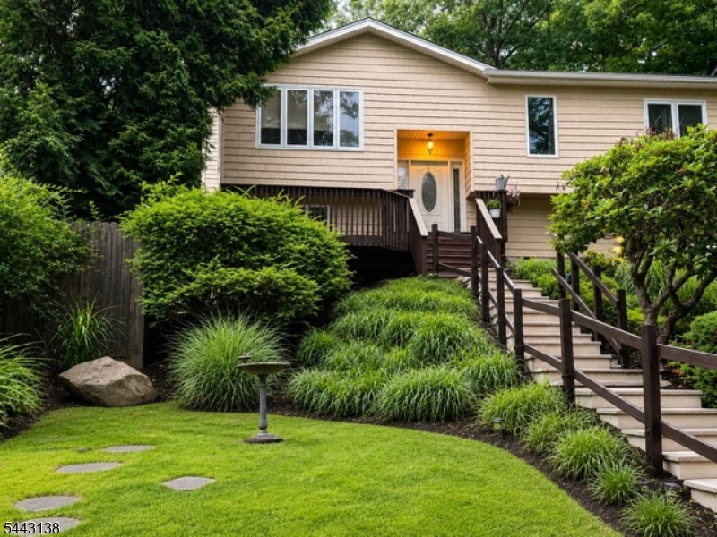 White Meadow Lake - Residential