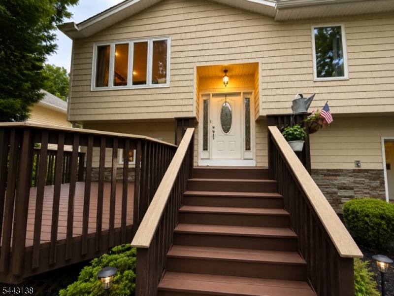 White Meadow Lake - Residential