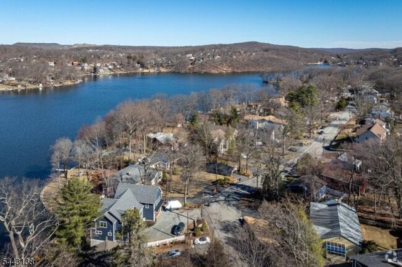 White Meadow Lake - Residential