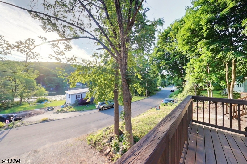 Summit Lake - Residential