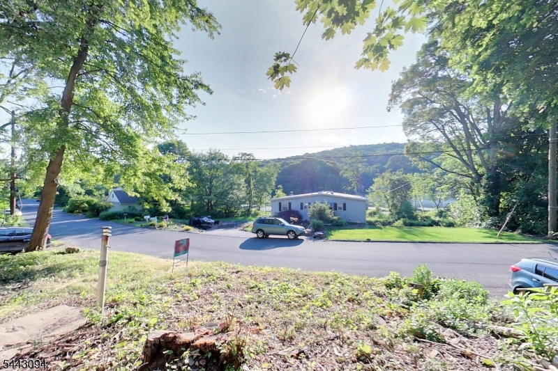 Summit Lake - Residential