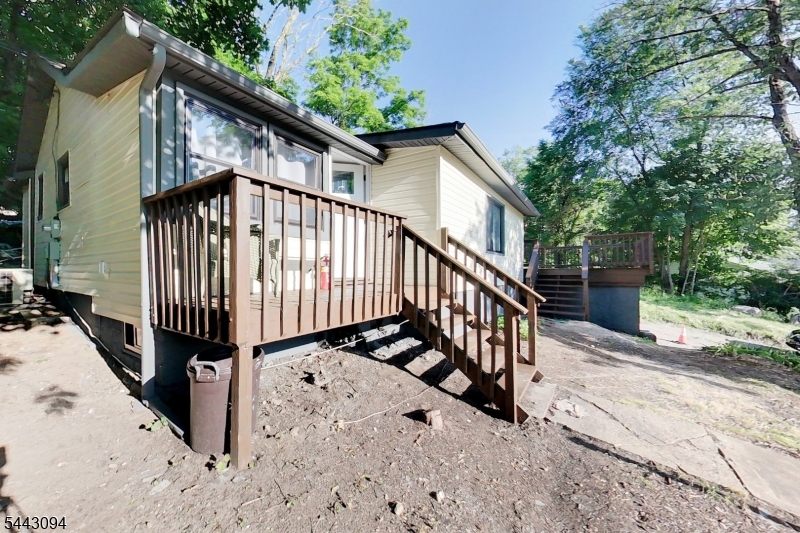 Summit Lake - Residential