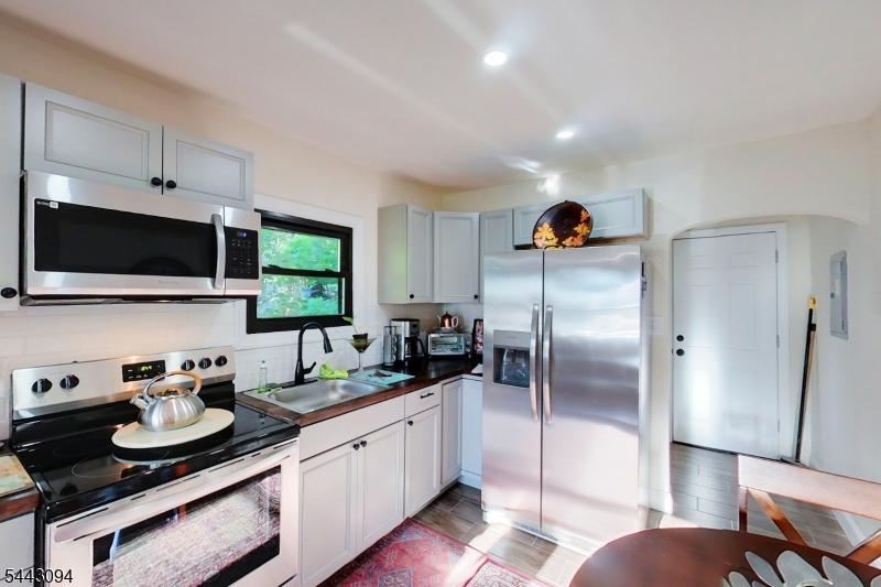 Summit Lake - Residential