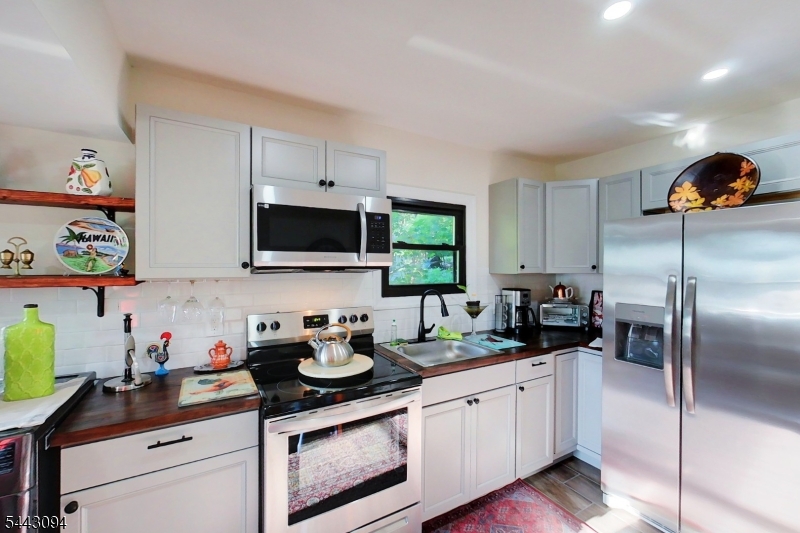 Summit Lake - Residential