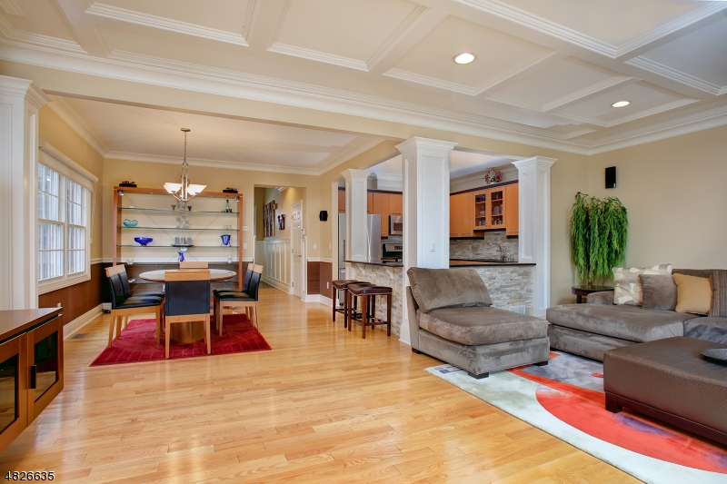 Mazdabrook Commons - Residential
