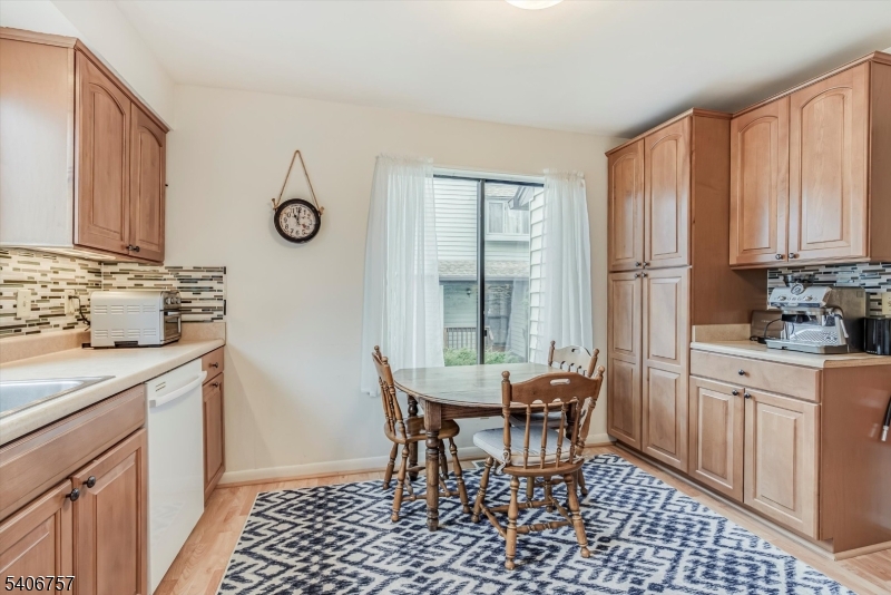 Hampton Commons - Residential Lease