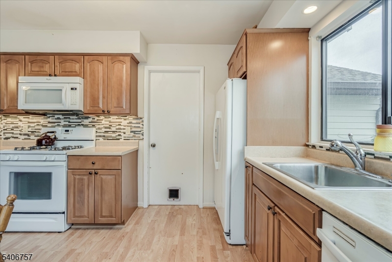 Hampton Commons - Residential Lease