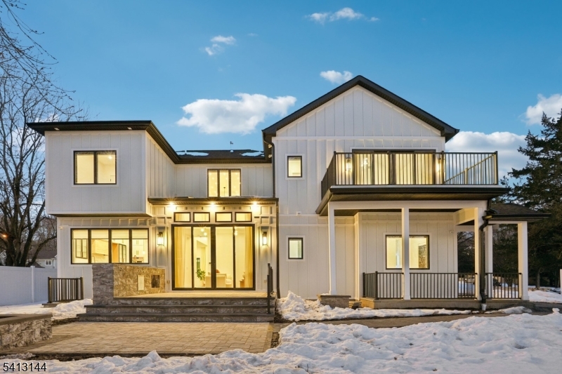 COLLINS - Residential