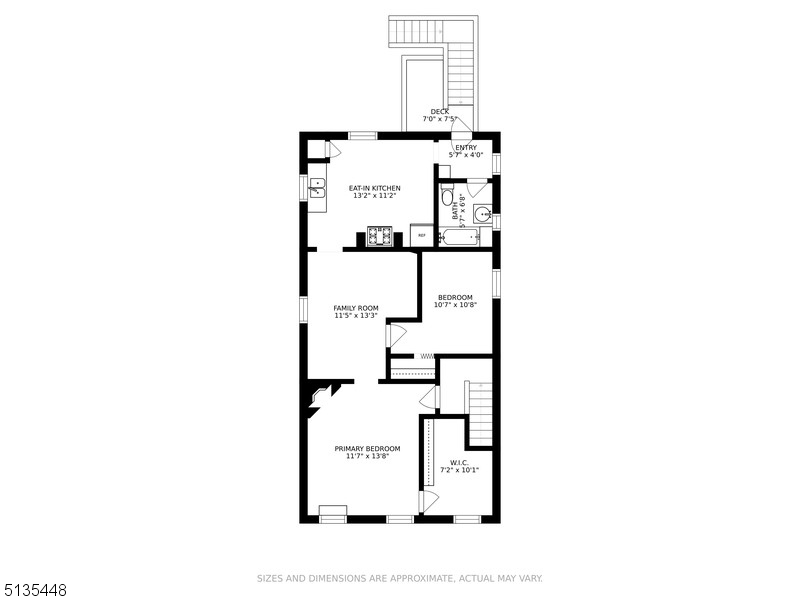 Main image without alt text