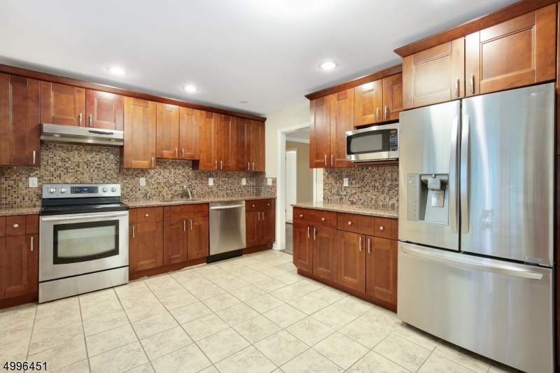 Rolling Hill at Skyline - Residential