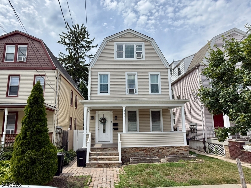 Welcome to this beautifully maintained two-level second floor apartment offering the perfect blend of space, comfort, and convenience in the heart of Bloomfield. Featuring 3 bedrooms and 2 full bathrooms, this bright and inviting residence provides plenty of room to live, work, and entertain. The main level boasts a spacious living / dining room with hardwood floors, abundant natural light, creating a warm and welcoming atmosphere. The kitchen features rich wood cabinetry, ample counter space, stainless steel appliances. This unit offers a flexible space ideal for a home office, guest suite, or game room. Additional highlights include  backyard and patio area perfect for outdoor enjoyment. Convenient location close to shopping, restaurants, parks, public transportation, and major highways. Enjoy the comfort of a home with the convenience of apartment living in one of Bloomfield's most desirable commuter friendly locations.