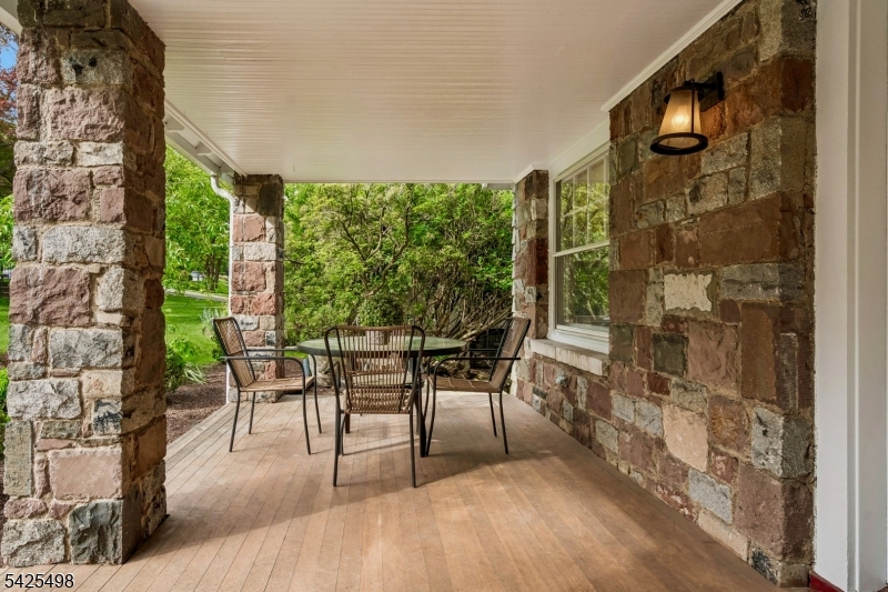 Upper Wyoming - Residential