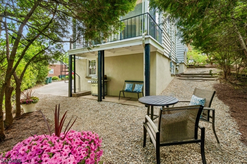 Upper Wyoming - Residential