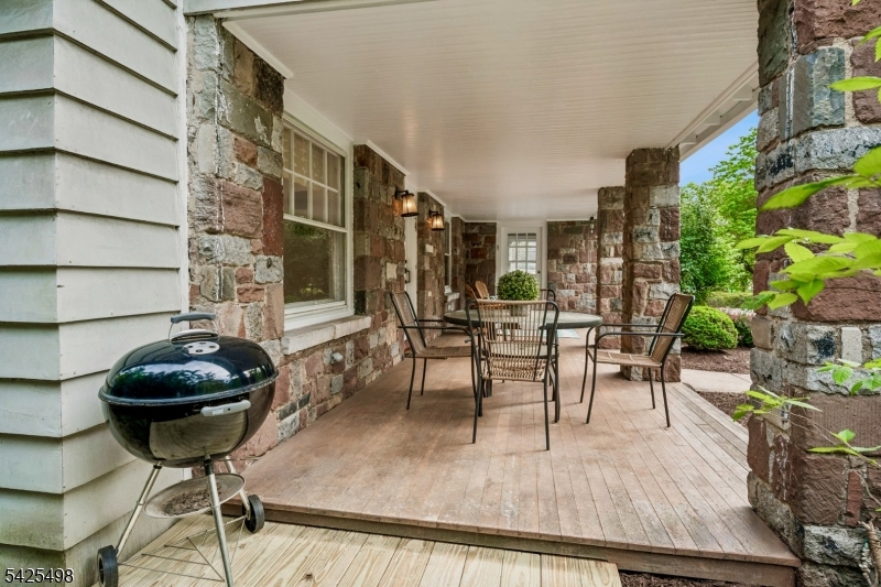 Upper Wyoming - Residential