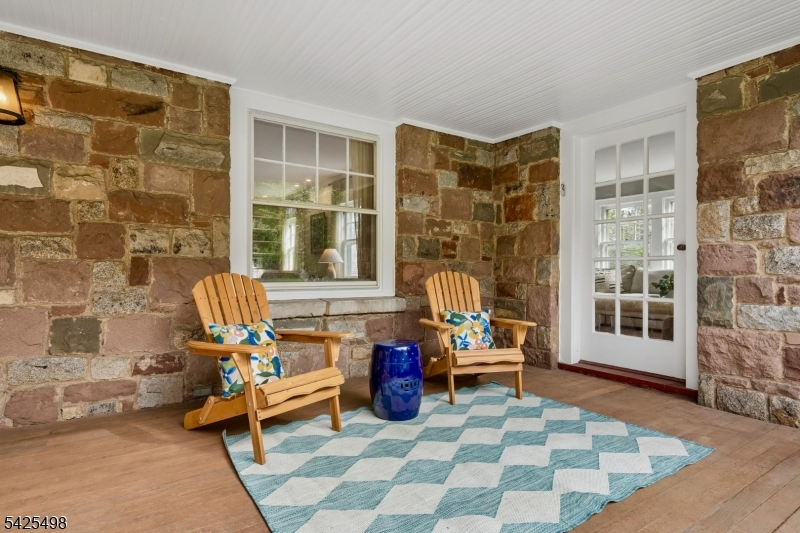 Upper Wyoming - Residential