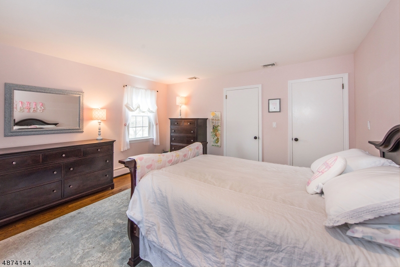 Cedar Knolls - Residential