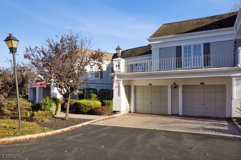Sutton Woods - Residential
