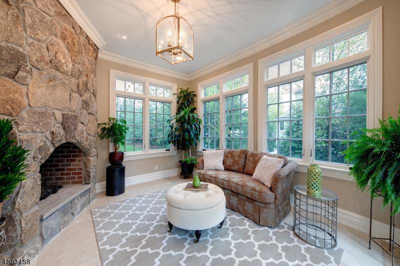 Rolling Hill - Residential