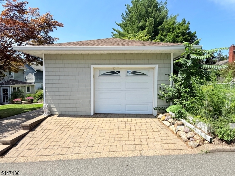 Hill - Residential