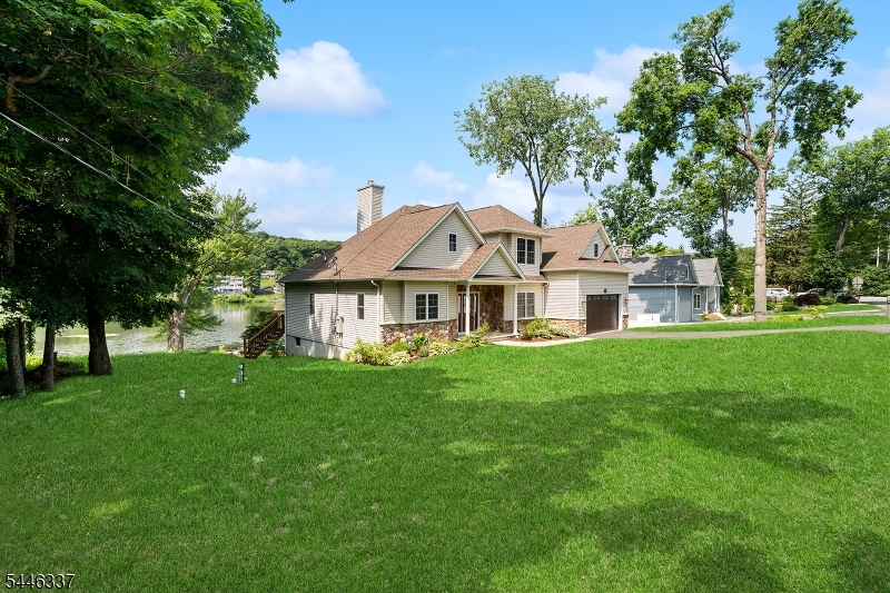 High Crest Lake - Residential