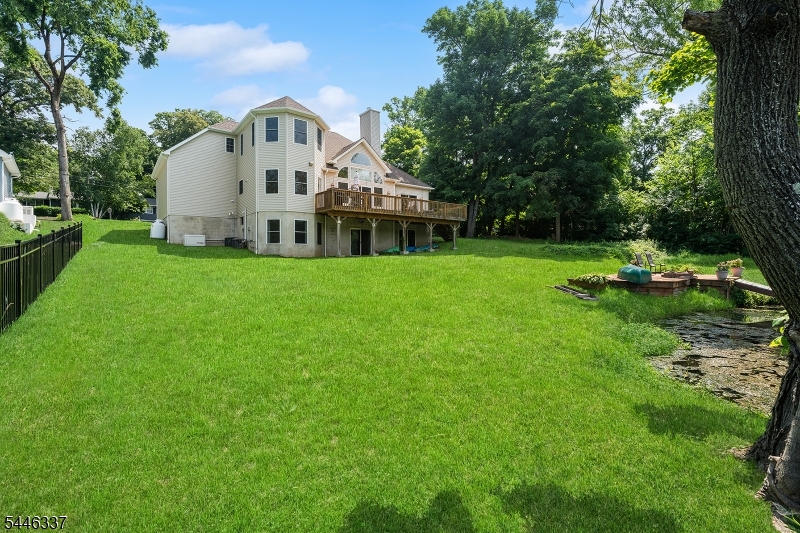 High Crest Lake - Residential