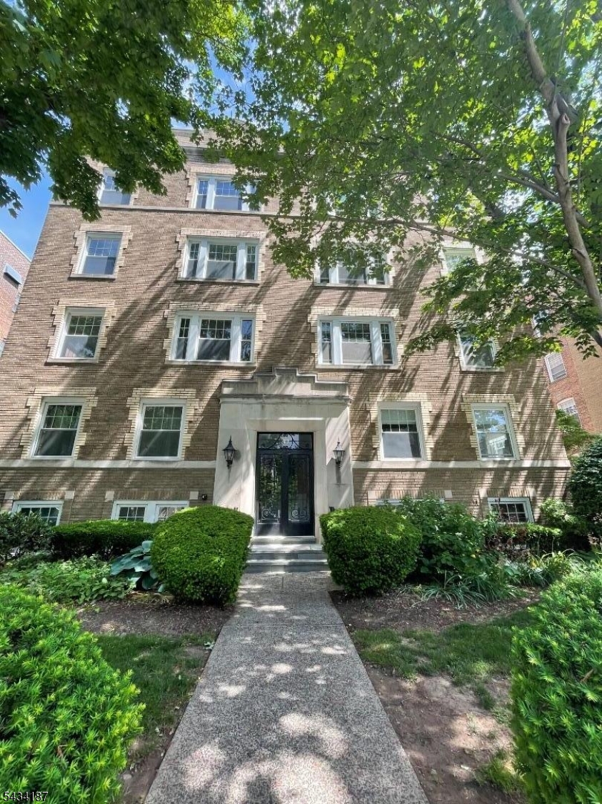 Condo - Residential