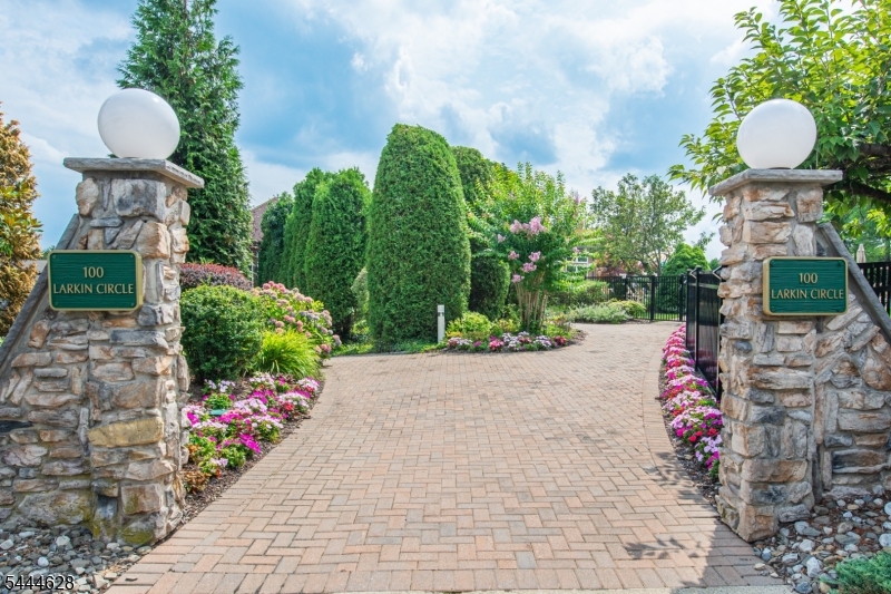 Scenic Hill - Residential