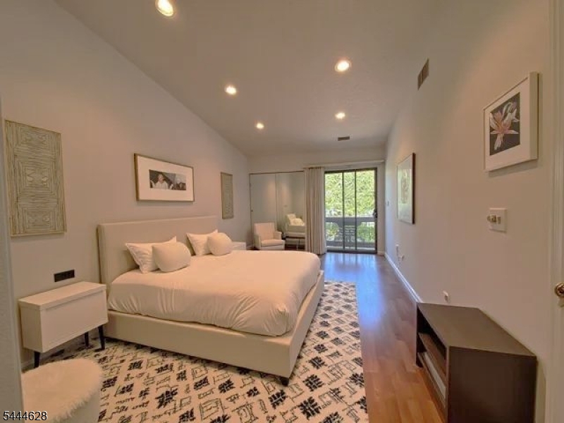 Scenic Hill - Residential