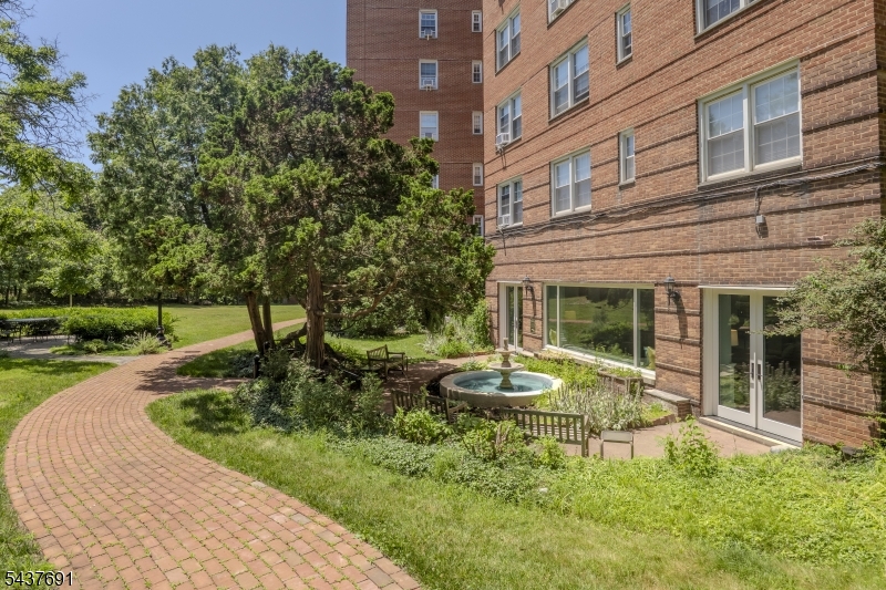 The Rockcliffe - Residential
