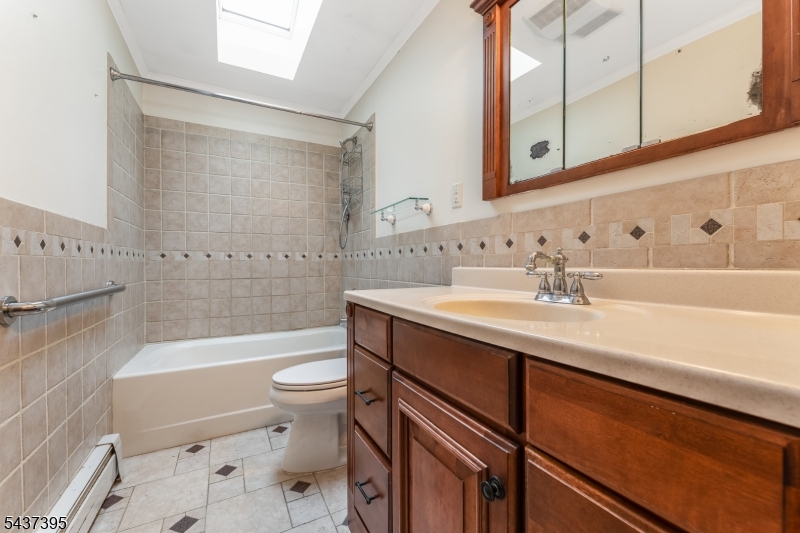 Country Club Estates - Residential