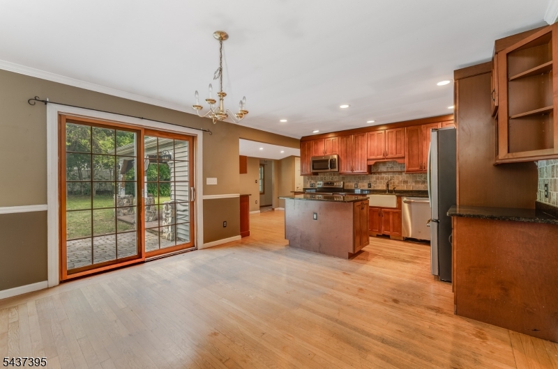 Country Club Estates - Residential