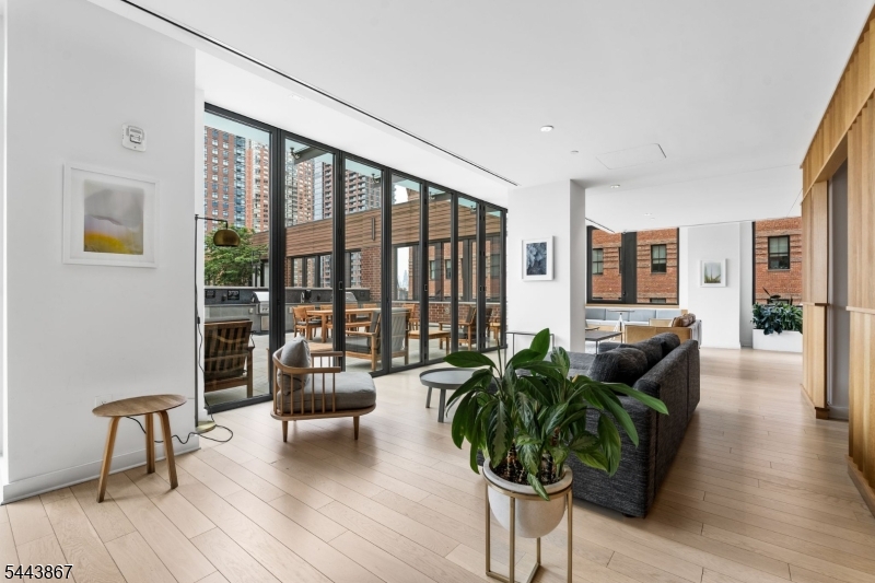 Downtown - Residential