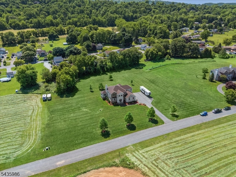 Signature Estates - Residential