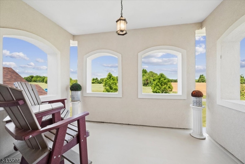 Signature Estates - Residential