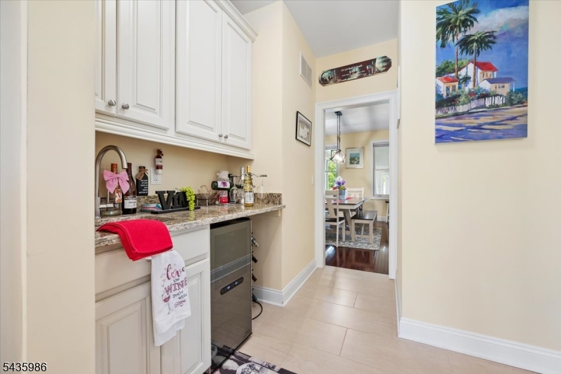Signature Estates - Residential