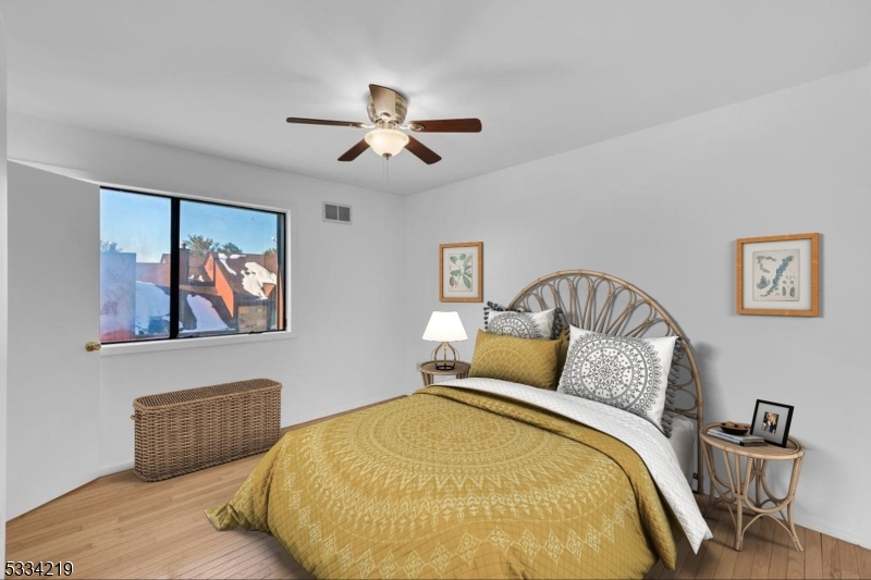 Hastings Square - Residential