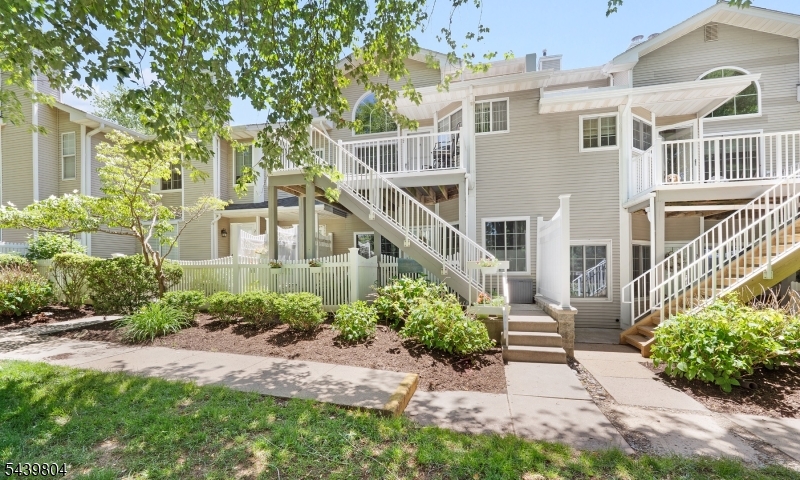 Crestmont in The Hills - Residential
