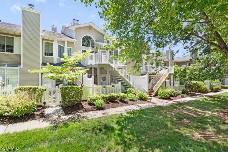 Crestmont in The Hills - Residential