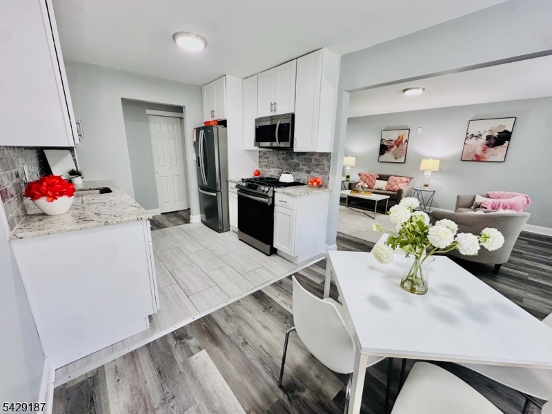 Regency Village - Residential