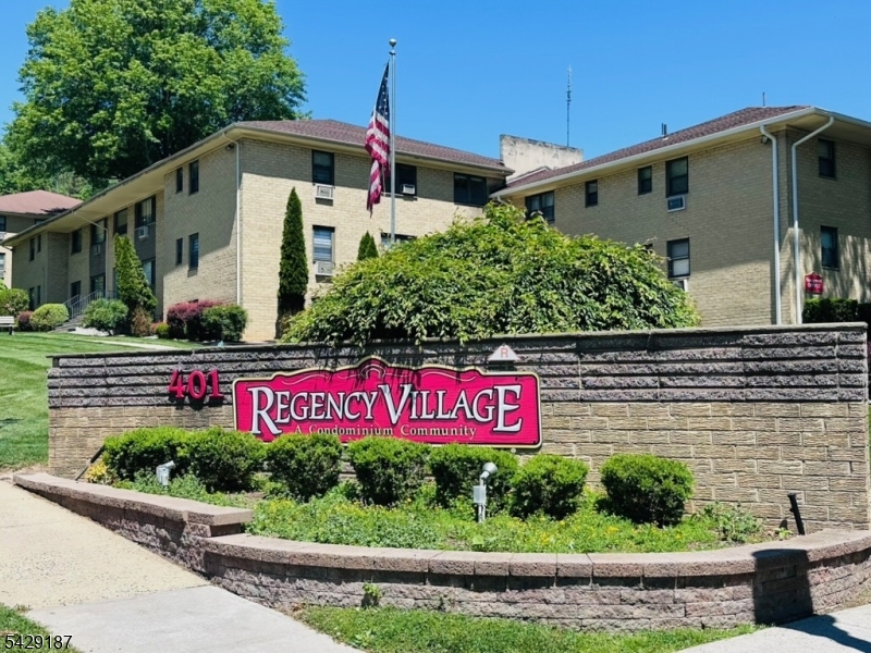 Regency Village - Residential