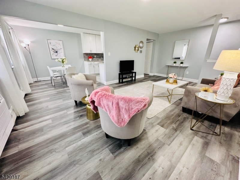 Regency Village - Residential
