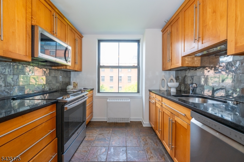 CLERMONT COVE - Residential